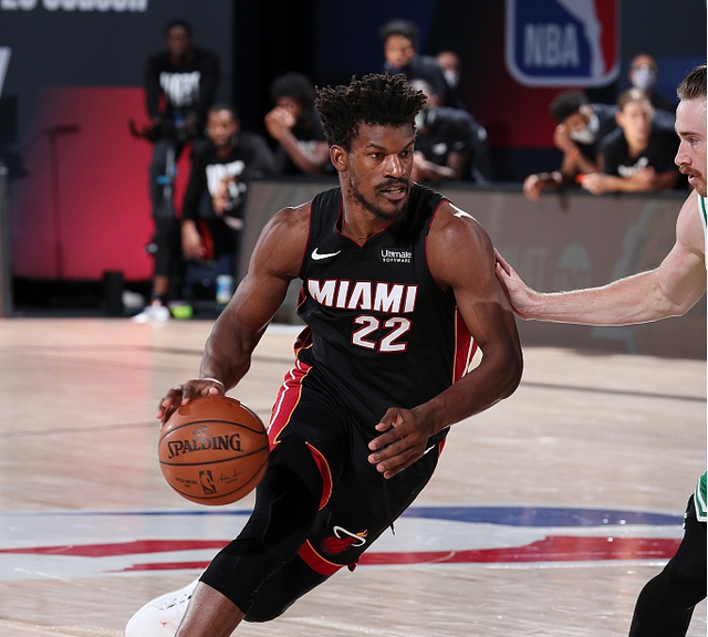 维拉虽然不 维拉虽然不