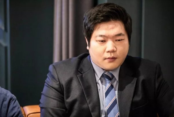 对阵高达 对阵高达