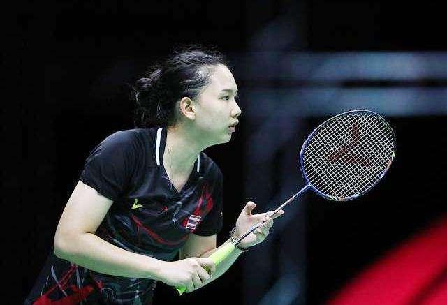 成功捧起桂 成功捧起桂