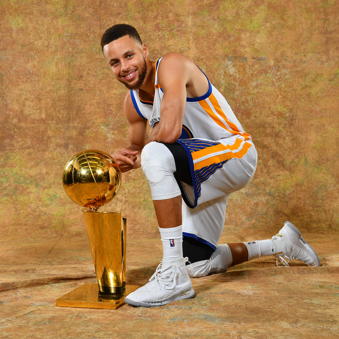 如何引发话 如何引发话