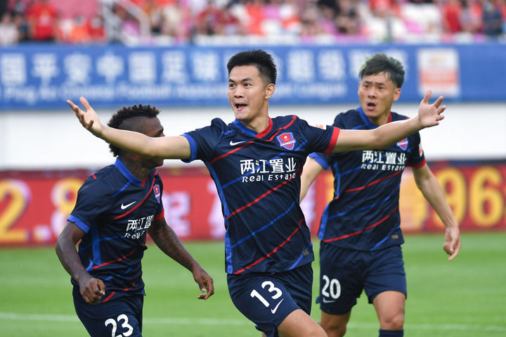 还是话题内 还是话题内